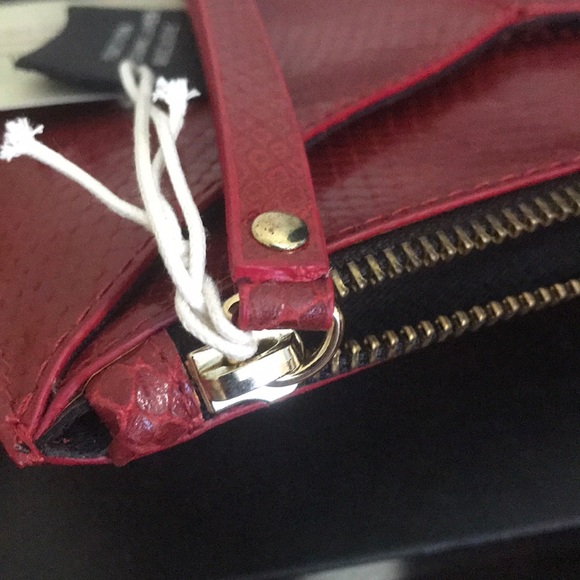 Punto Fibia leather python pouch wristlet NWT - Picture 5 of 8